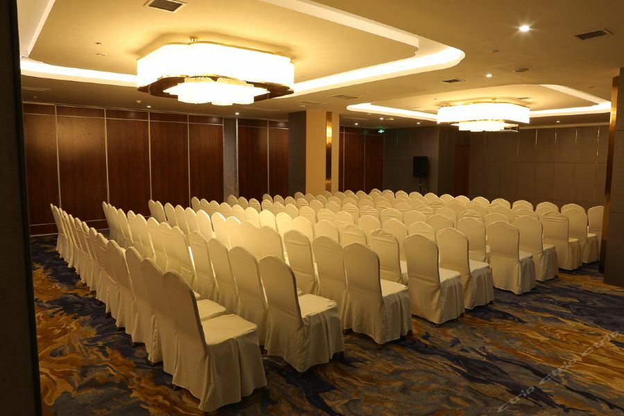 Zhi Hui Tang Feng Ze Hotel Chengdu Exterior photo